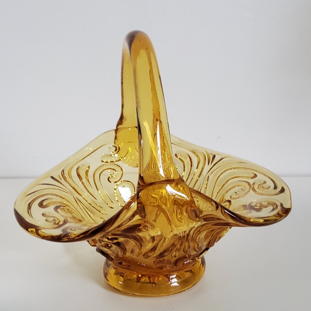 Vintage Indiana Amber Glass Basket